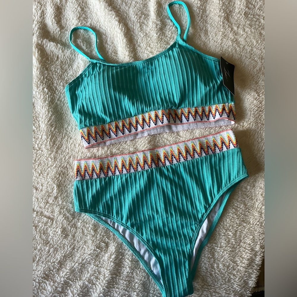 Women’s Teal Zigzag two Piece Swimsuit